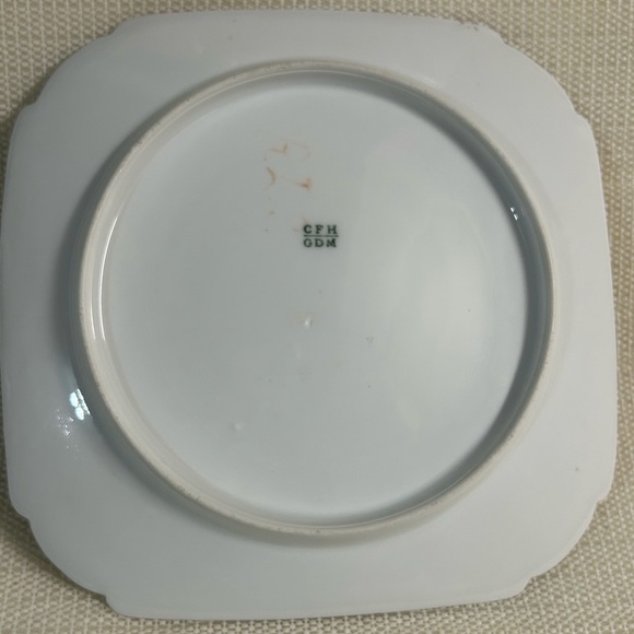 Haviland Floral Square Plate with Gold Trim - Picture 3 of 4